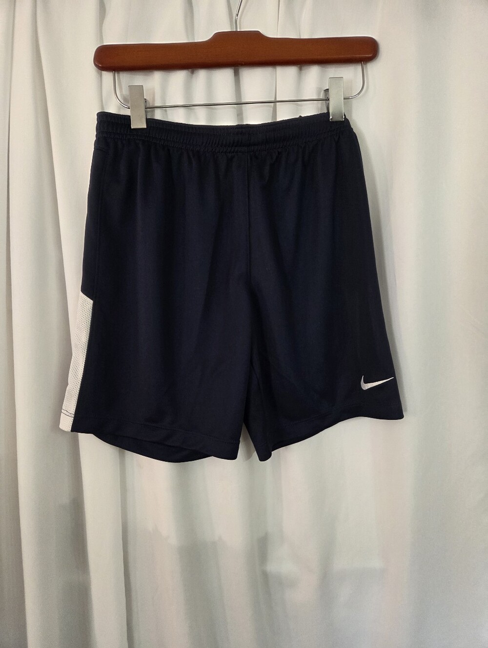 Nike NWT Navy Athletic Shorts with White Accent Dri Fit YOUTH Size M